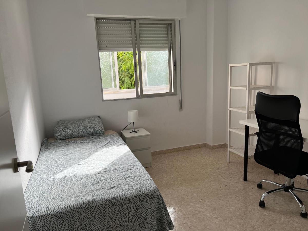 3-Bedroom + Crib - Perfect For The Family Эстепона Экстерьер фото